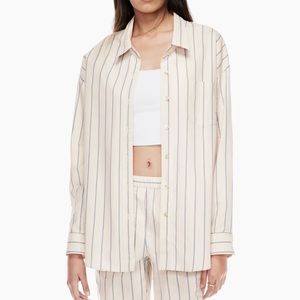 Aritzia Wilfred Free Relaxed Button-Up